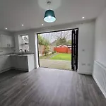 Luxury 4-Bed Home Near City